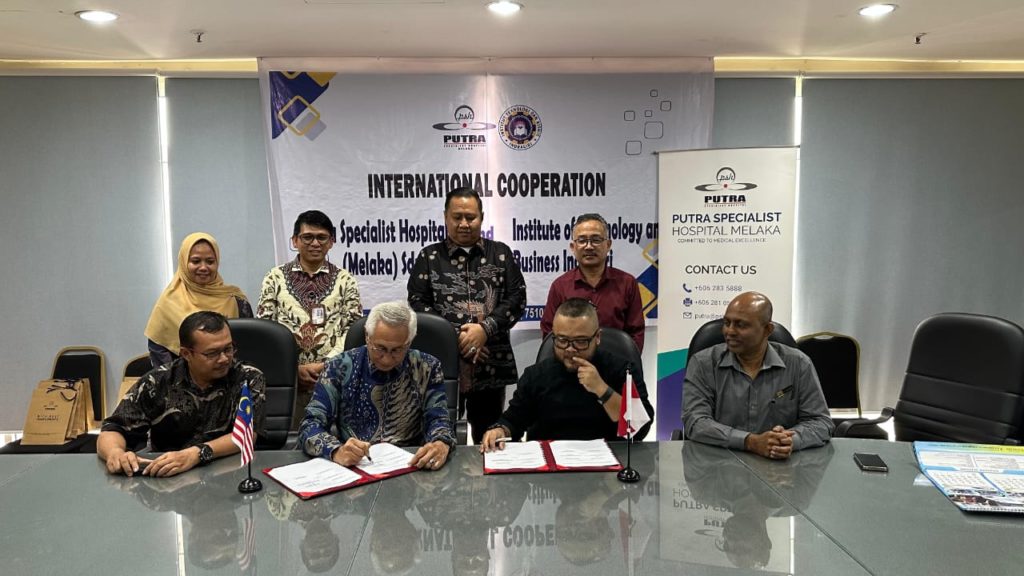 WhatsApp Image 2025-09-29 at 11.03.08 (2)